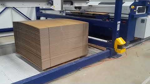 Automatic Box Stacker from BCS Corrugated