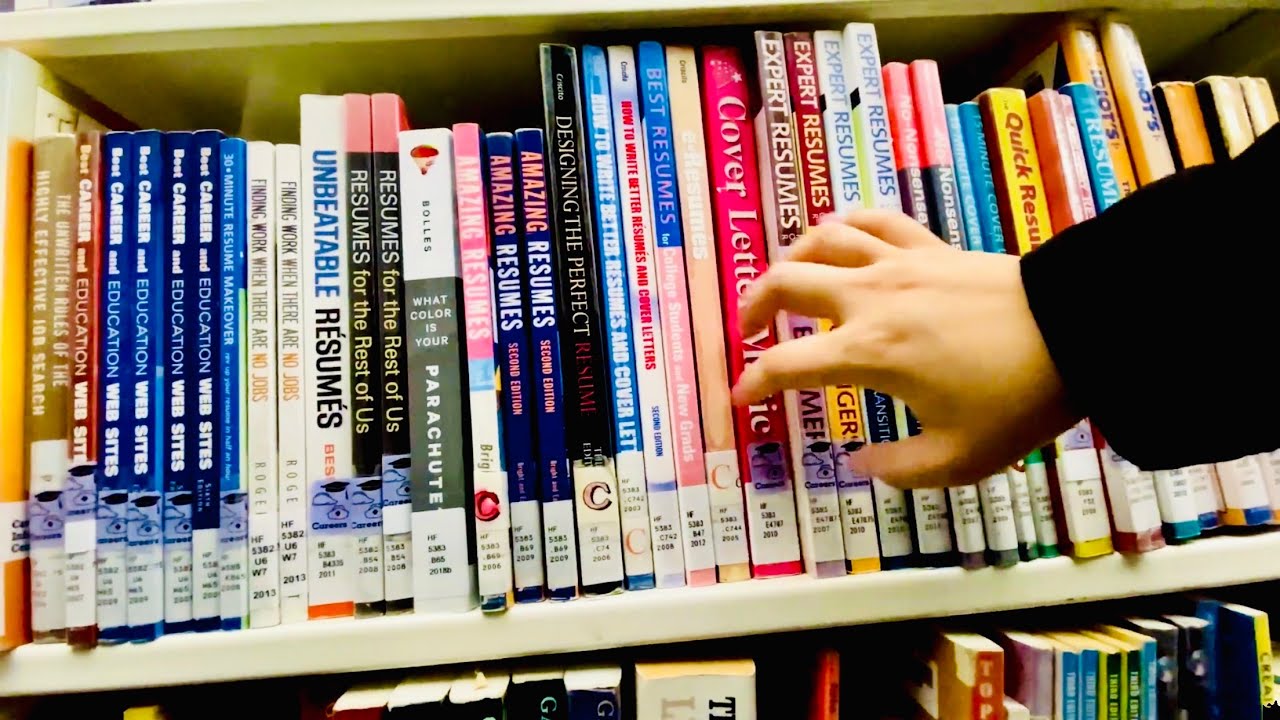 PUBLIC ASMR TRACING AT THE LIBRARY