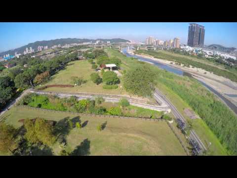 安坑河濱公園