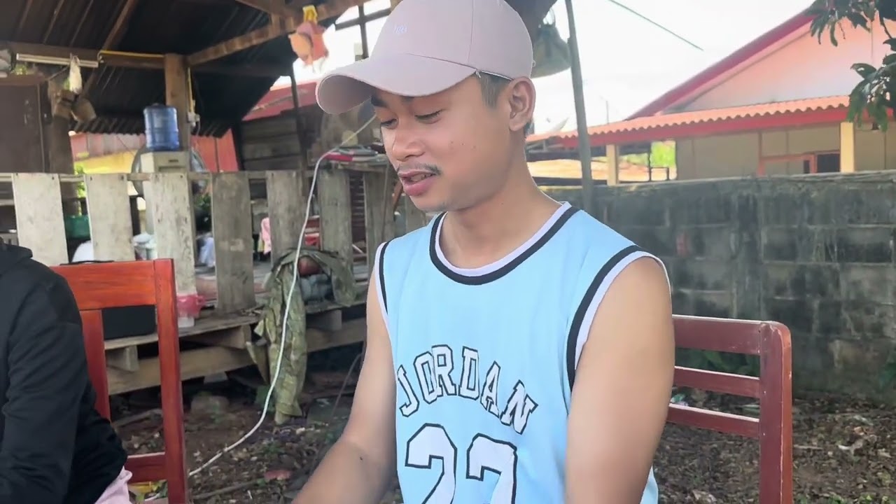 Spiser kylling eller æder der er kogt det var ikke rart at spise 