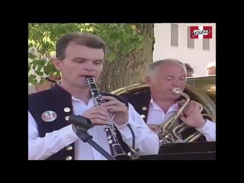 在 YouTube 上观看 Veselka  - Přes Mažice Dlouhej Most