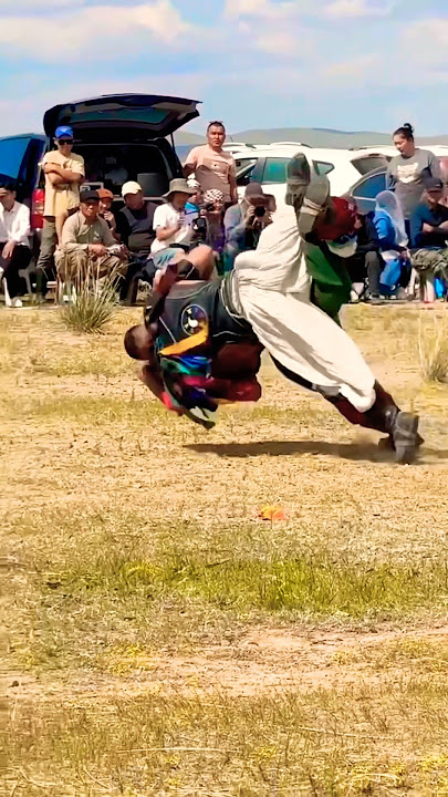 Inner Mongolian Wrestling Match #bokh #mongolianculture