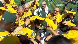 TEX@OAK: Hicks' first home run gives A's walk-off win