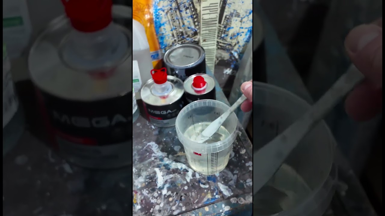 Покрасить переднее крыло своими руками за 1 минуту в гараже!