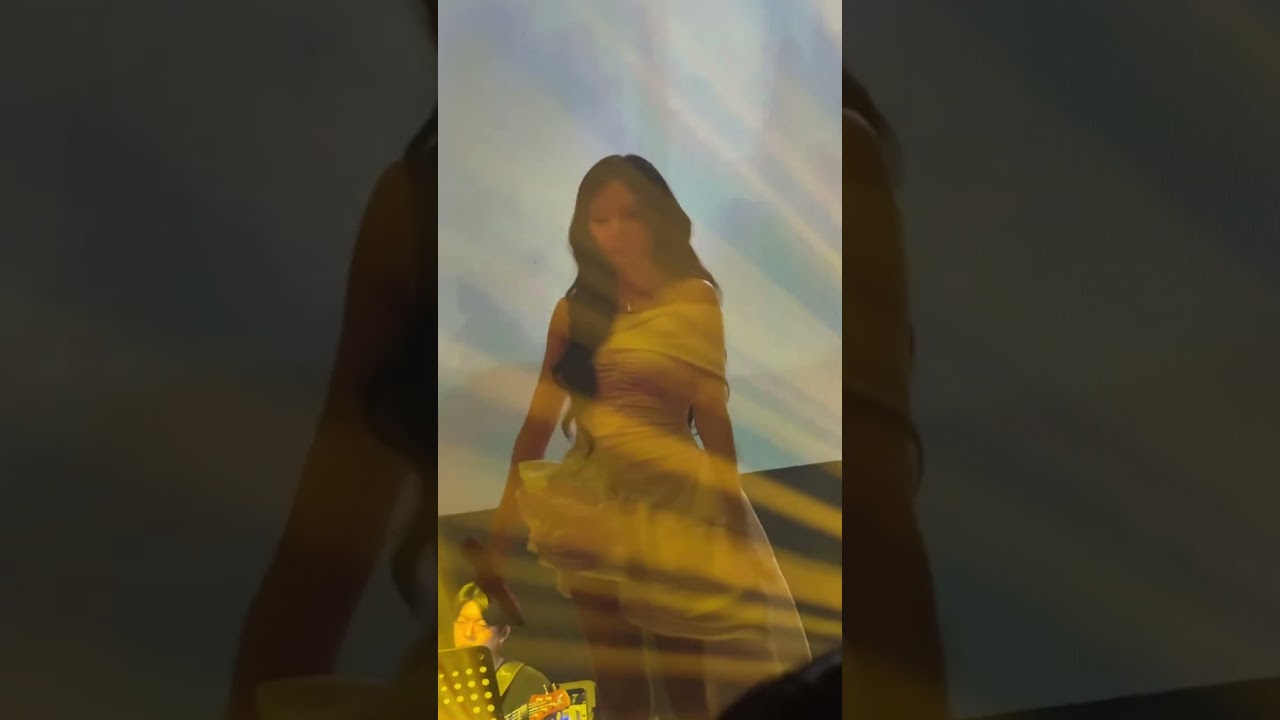 251116 볼빨간사춘기 팬미팅 wild and free 사랑할 수밖에 곡 설명 + 노래