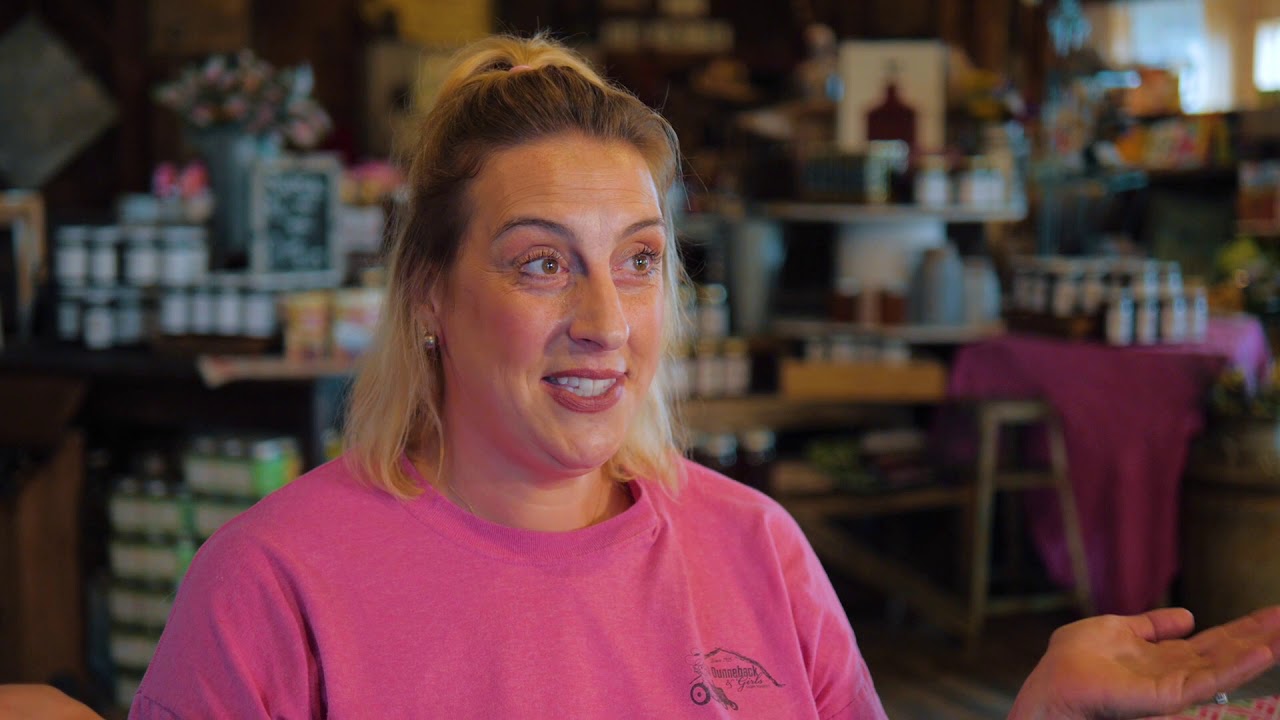 It’s All About Pink Tractors & Family Traditions (FarmHer S4 EP6)