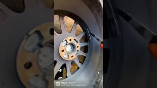 How to change a tyre correctly!