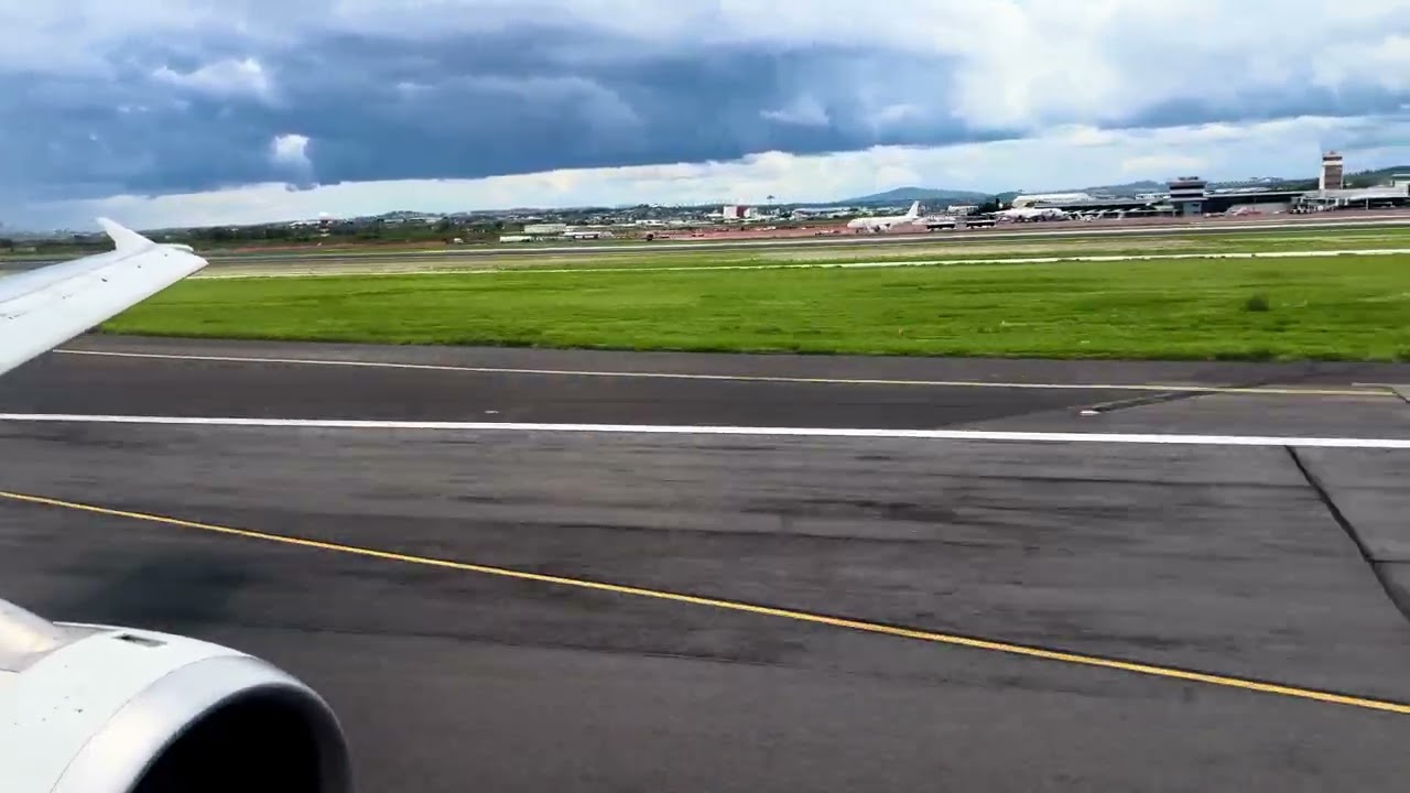 4K - Beautiful Partly Cloudy Departure - Guadalajara - Viva Aerobus (Air Malta Express) A320