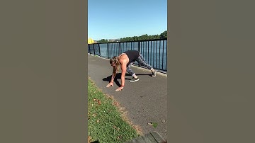 Push-up with knee drive