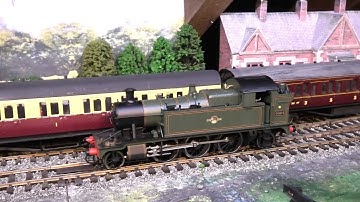 DCC-sound O gauge layout running session.