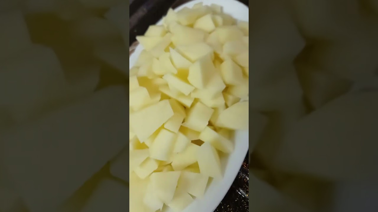 وصفة من القلب الى القلوب الرحيمة اخف وابن مقرونة مشخشخة بي غلال البحر وطجين بي صدر الدجاج 