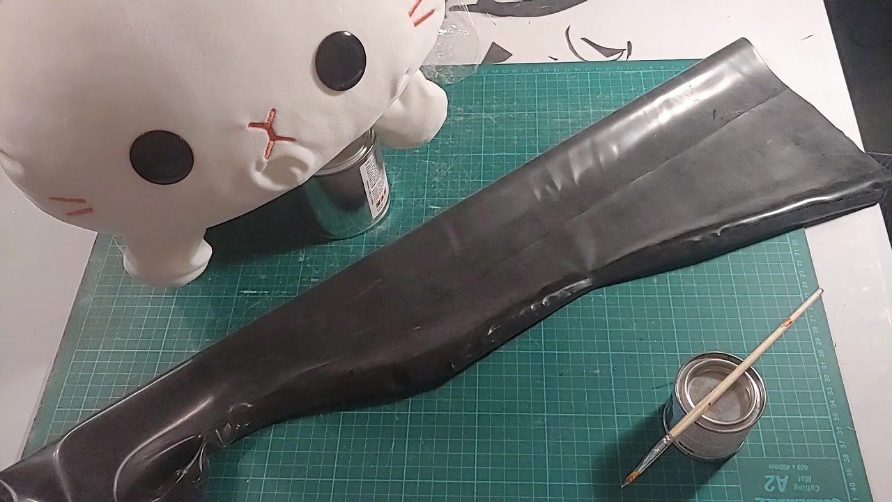 Making a latex stocking (Timelapse)