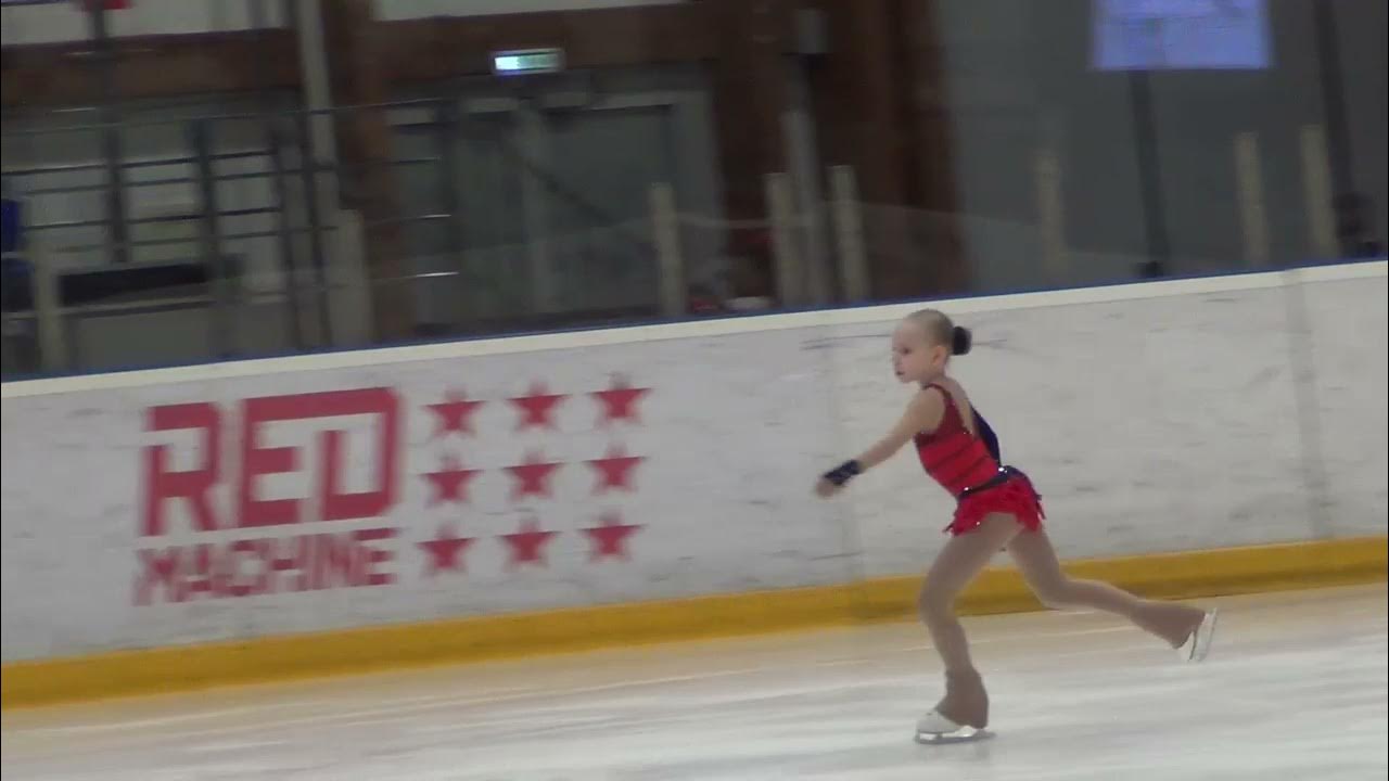 1 й с о р т. Верховая езда соревнования. Школа 37 мурманск. 1 й с о р т. Алена даммер регби.