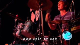 The Crates - Let Me Down. Live At Epic Studios.