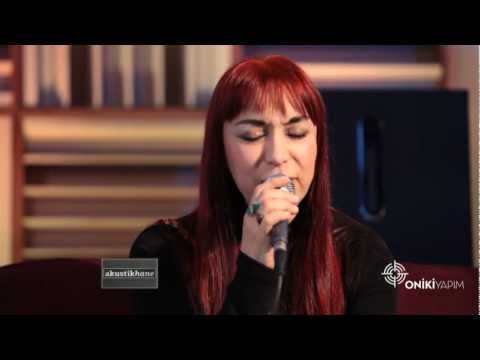 Leman Sam - illa / #akustikhane ‪#‎GarajKonserleri‬