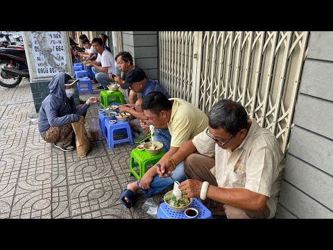 Quán hủ tiếu