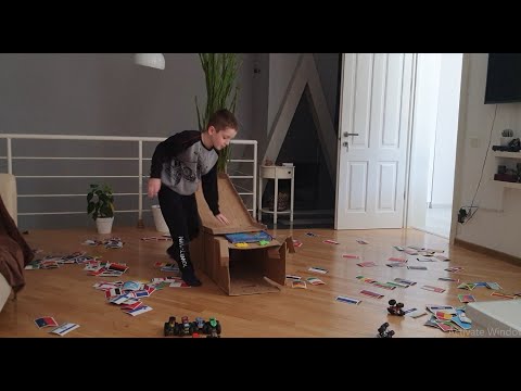 მონსტრი მანქანების დაჯახება მანქანაზე