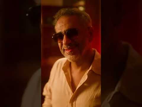 يا رب يخلي ضحكاته وما يشوف الهم بحياته