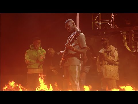 Dave - In The Fire (ft Giggs Ghetts Meekz & Fredo) (Live at The BRITs 2022) 