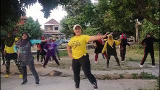 dangdut tiada guna...koreo by nong Eni.. edisi senam bareng member ciracas