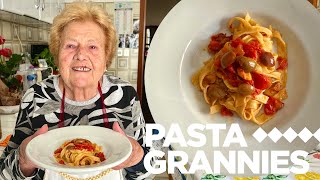 90yr old Maria makes fettuccine with tomatoes and her own olives | Pasta Grannies