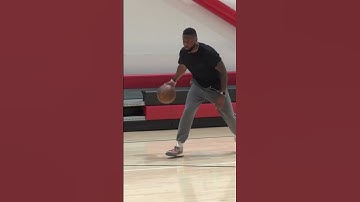 HOP PIVOT TURNAROUND JUMPER #shorts #shorts #youtubeshorts #viralshorts