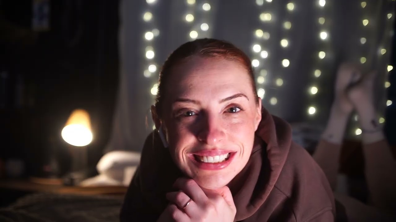 [ASMR] Gum Chewing Sounds | Teri ASMR