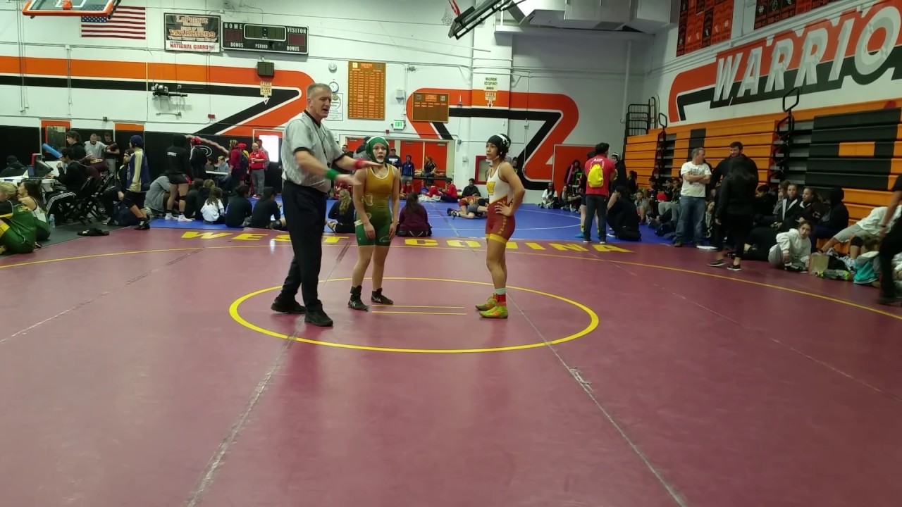 Cajon High School Girls Wrestling Leiliana(Smalls)Zavala 111lbs 12 17