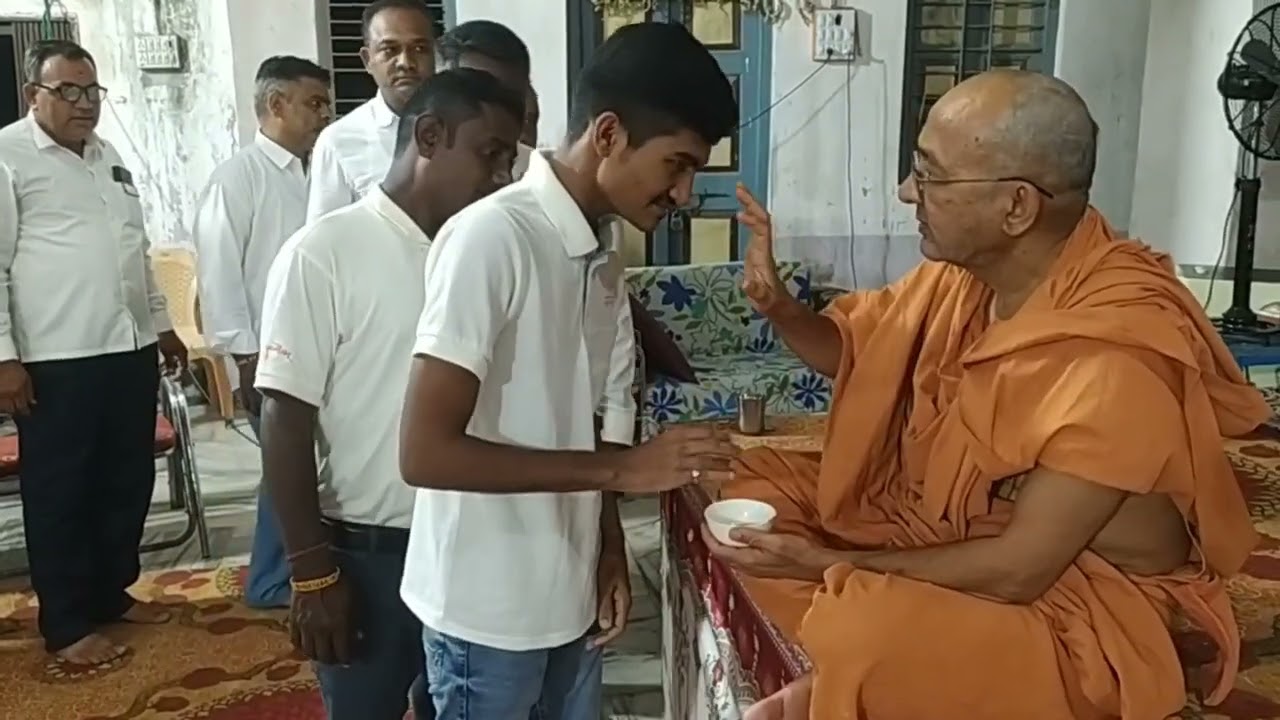 હરિ પ્રબોધમ ભક્તો દ્વારા હરિ અક્ષર પ્રદેશનો જંબુસર ખાતે ગુરુપૂર્ણિમા મહોત્સવ ની ઉજવણી કરાય