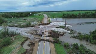 Province urging Manitobans to stay off the roads in Parkland amidst extreme flooding