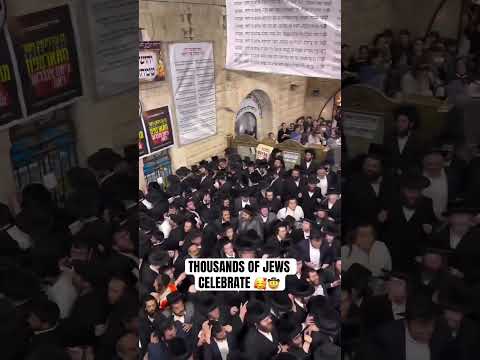 THOUSANDS OF JEWS CELEBRATE IN MERON🥰🤠
