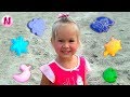 Nika Play and Learn Colors with Sand Molds | Finger Family Song | Nursery Rhymes and Kids Songs