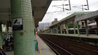 689B次E238單電車頭復興號