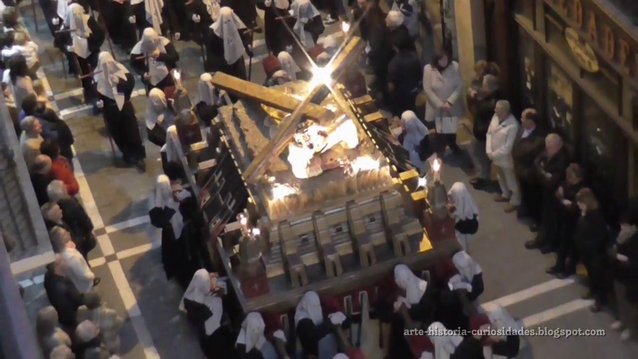 SEMANA SANTA PAMPLONA   Procesión de Viernes Santo