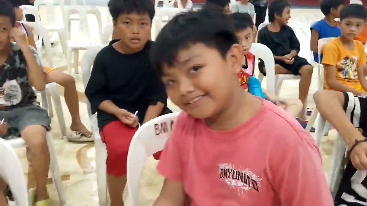 Libreng tuli at MAC COVER Court