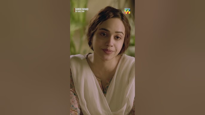 Porno aktrisa Violaning butun filmografiyasi Gipnoz qilindi va ichkariga kirdi