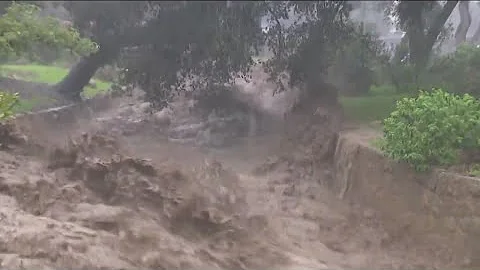 Montecito evacuated after rains pummel Santa Barba...