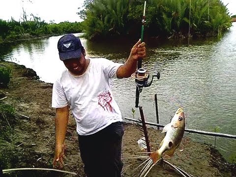Anang Strike Kakap Tompel Besar Saat Injure Time | Mancing Mania Mantap