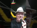 &quot;Baile de verão&quot; na primavera de lisboa. Xico à Portuguesa. Arraial a bombar com cantor popular.