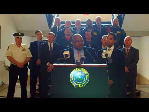 <p>Mount Vernon Mayor Thomas announcing the arrests of 22 people following a drug sweep.</p>