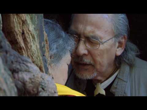 A Good Meeting - Greenland Shaman Angaangaq & Mayan Spirit Healer Flordemayo