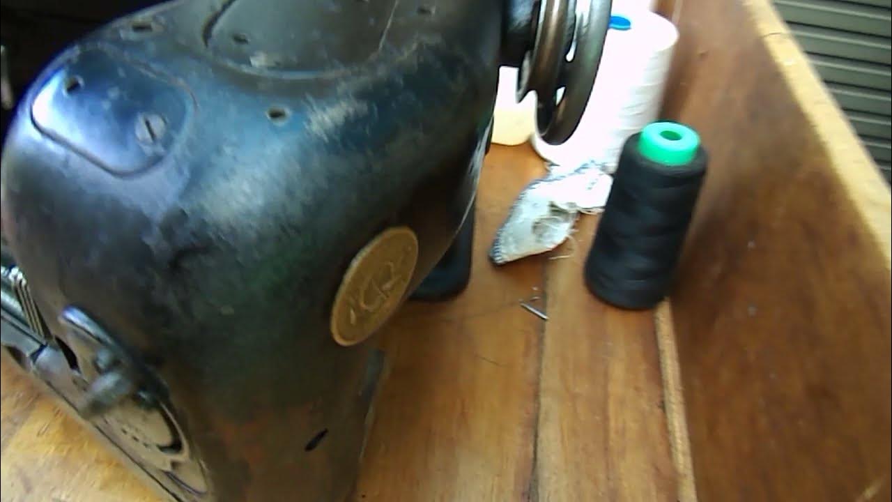 Wilcox and Gibbs Flatlock sewing Machine . Threading. YouTube