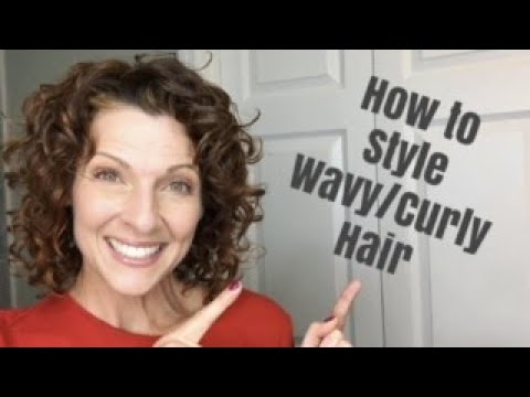 how-to-style-short-wavy/curly-hair