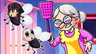 BEBE NOOB Y NOOBSI SE CONVIERTEN EN MOSCAS 🦟😂 ESCAPA DE LA ABUELA MALVADA EXTERMINADORA