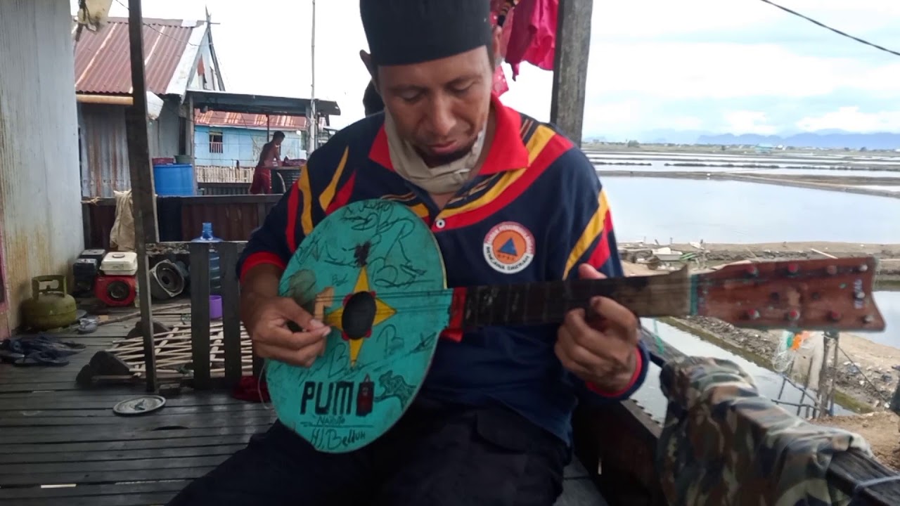 Alat Musik Gambus Terbuat Dari / 7 Alat musik tradisional dari Jambi