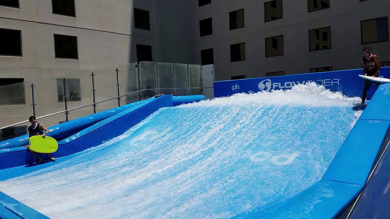 planet hollywood surf pool