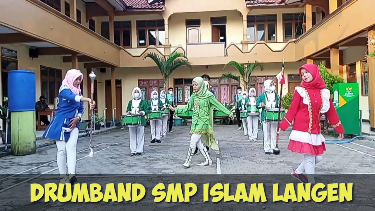 Drumband SMP Islam Langen