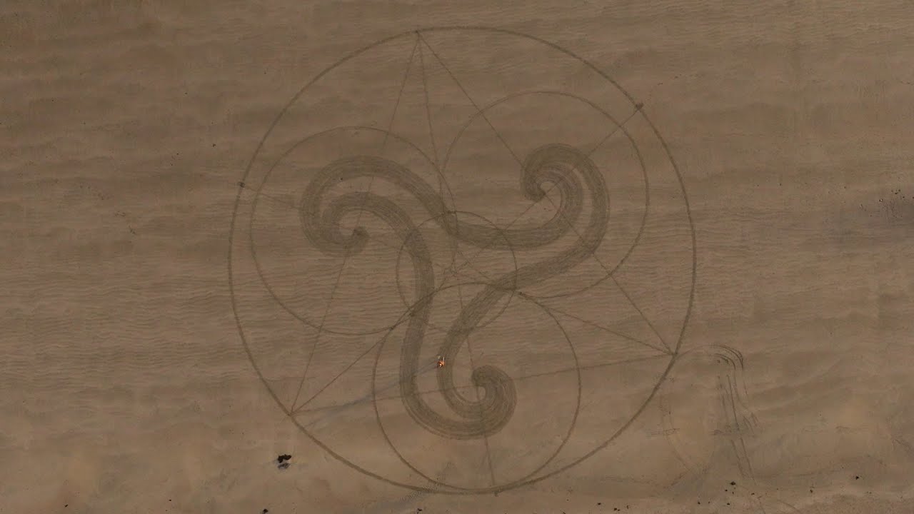 TRISKELL LAND ART - CINEMATIC VIDEO
