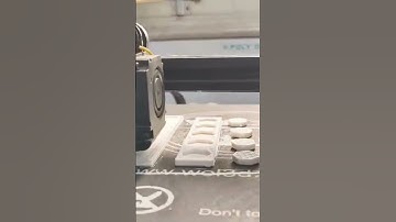 3d Printing Squid Game GONGII in Action #3dprinting #ddakji #gongii