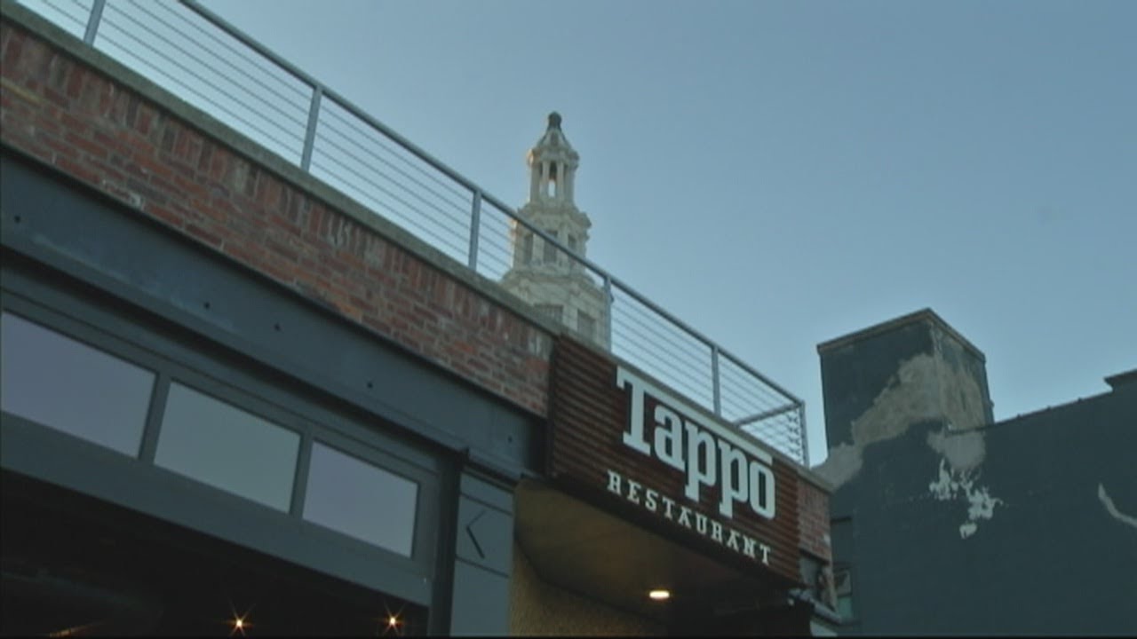 New "Cheap chic" restaurant opens downtown - YouTube